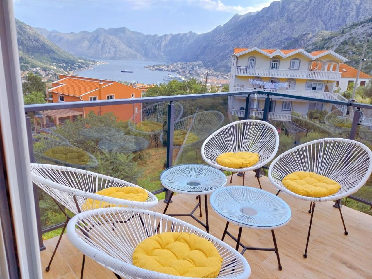 Apartment Dora Kotor Exteriér fotografie